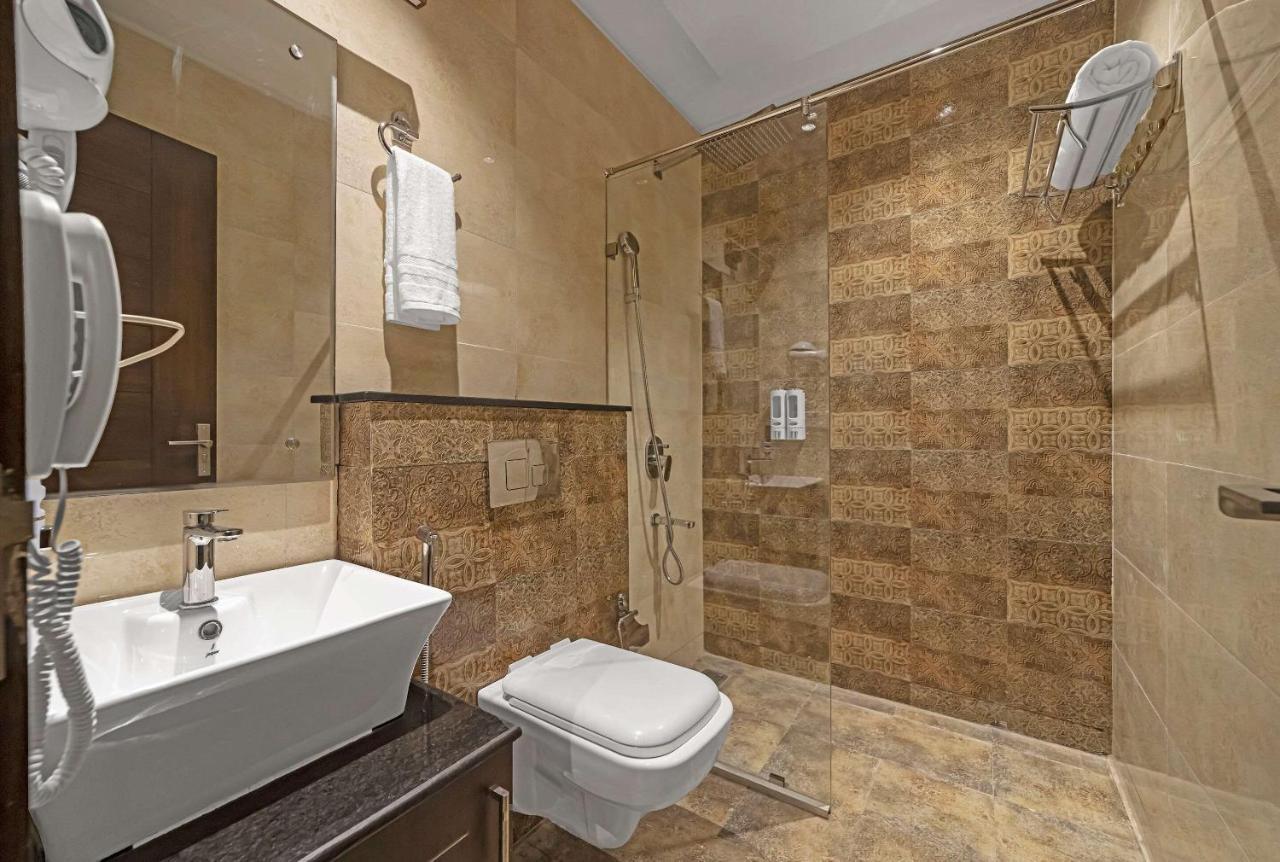 Comfort Inn Risikés Kültér fotó