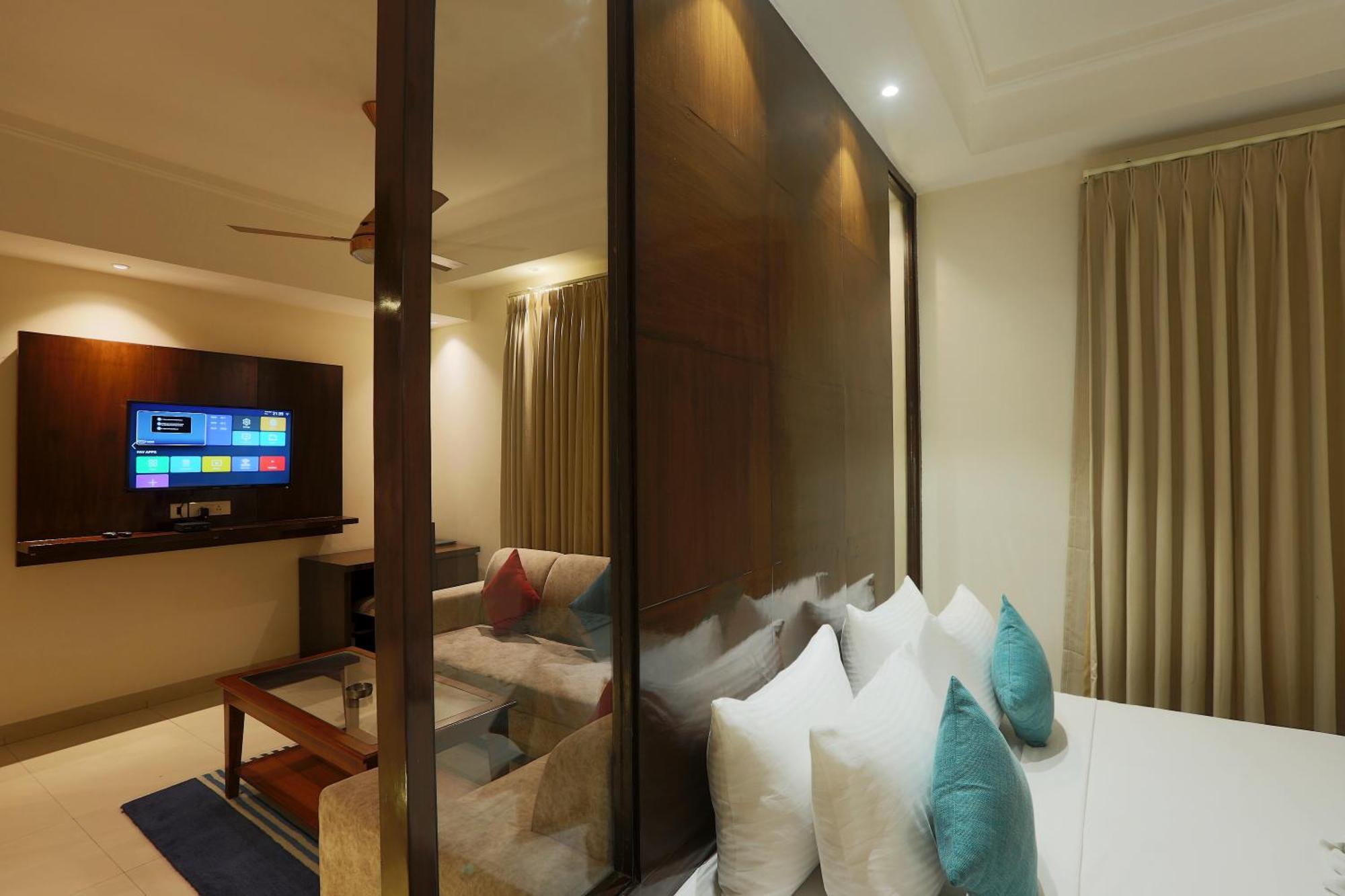 Comfort Inn Risikés Kültér fotó